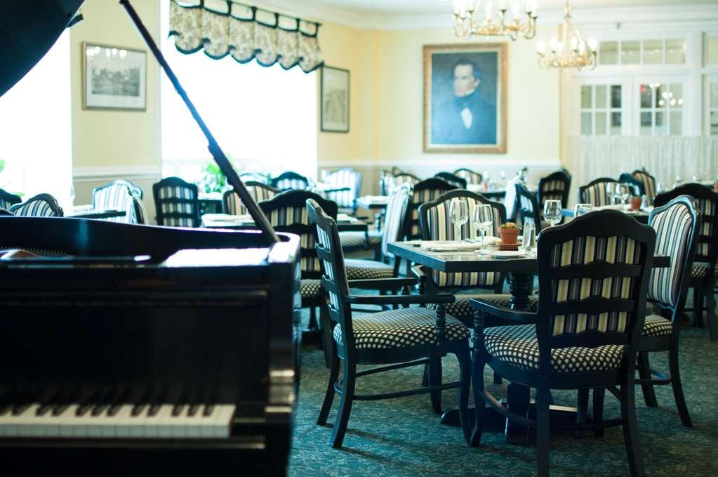 Hawthorne Hotel Salem Restaurant photo